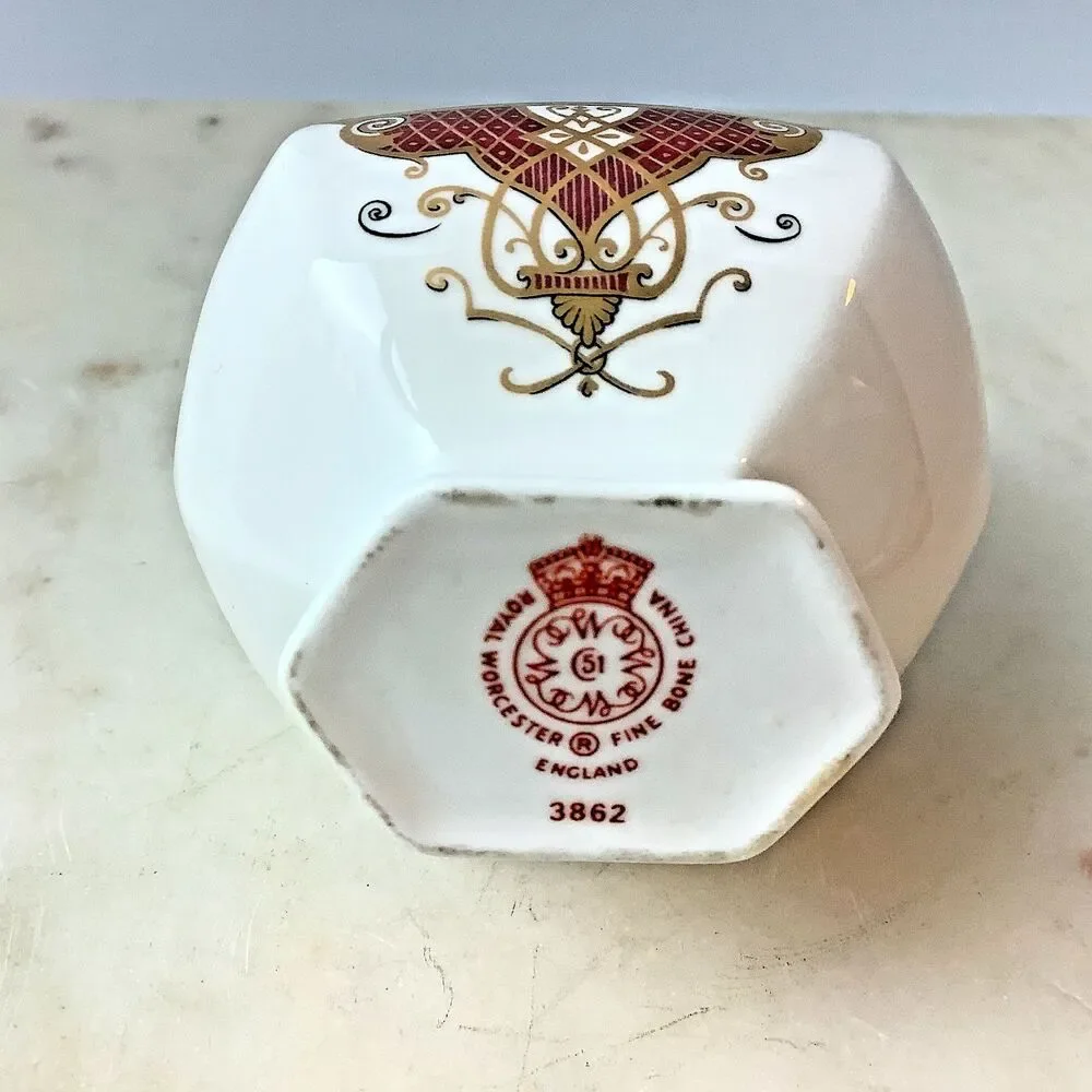 Royal Worcester  Fine Bone China England 4